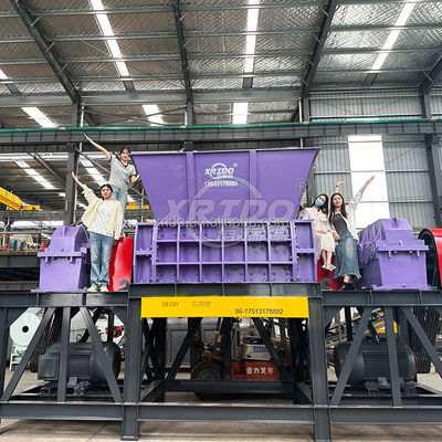 Guter Preis Zwei-Wellen-Schredder 300Kg/H-22000Kg/H Aluminium-Recycling-Maschine Online
