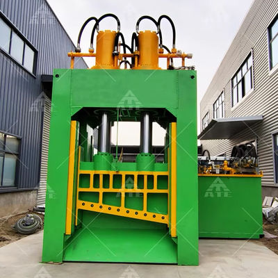 Guter Preis 400T/500/630T/800T Gantry-Schere Hydraulische Stahlschrott Metallschere zum Schneiden Online