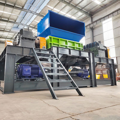 Doppelwellen-Schredder Hochwirksame Metallschreddermaschine für Altmetall Schredder Automobilschreddermaschine für Metallschredder