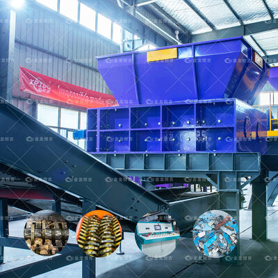 Guter Preis Vollautomatischer Doppelwellen-Metallschredder mit 500×480 mm Zuführungsöffnung 2800×1300×1850 mm Größe und 200 mm Bladeschnitt Online